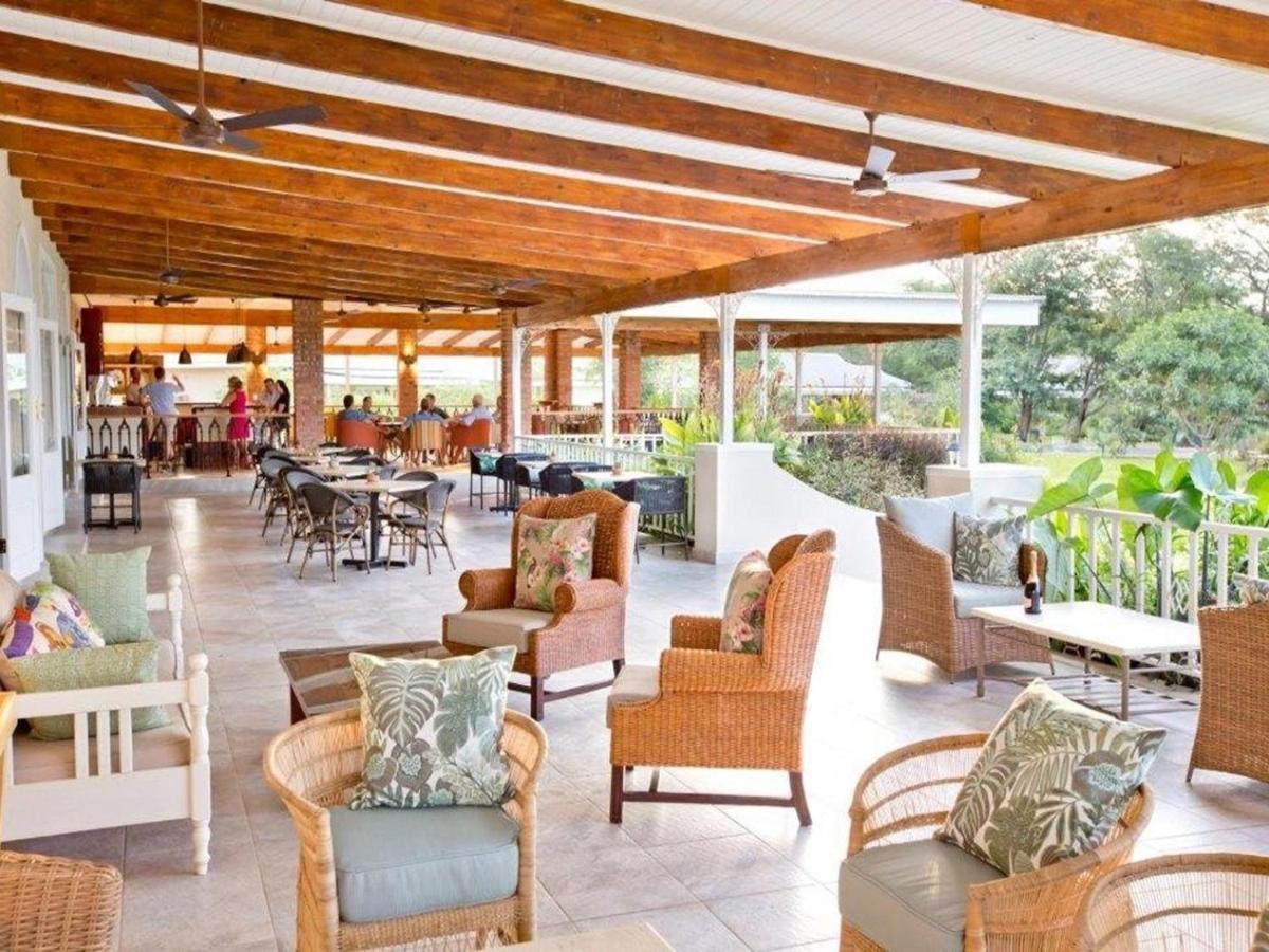 Pioneers Hotel Victoria Falls Ngoại thất bức ảnh
